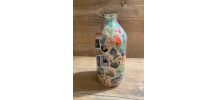 Vase soliflore relooké avec de vieux timbres poste 