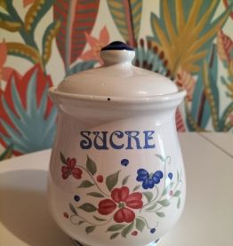 Pot à épices anciens 