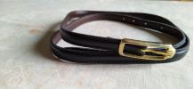 Ceinture cuir très fine noire boucle dorée