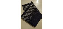 Écharpe ronde col tube snood noire et blanche motif chevrons