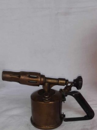 Ancienne lampe a souder a essence