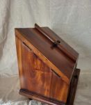 Ancienne  boîte de bureau 