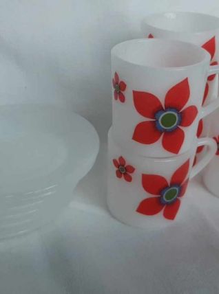 6 tasses a cafe et soucoupes arcopal 