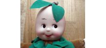 Peluche/poupée fruit "Les Toufous" modèle noisette