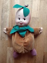 Peluche/poupée fruit "Les Toufous" modèle noisette