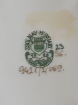 Petite bonbonnière en porcelaine émaillée
