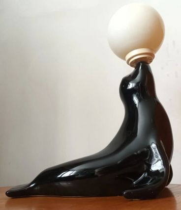 Lampe céramique otarie globe opaline 