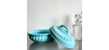 Bonbonnière art déco en opaline bleue 