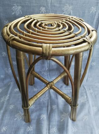 tabouret en rotin doré 