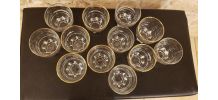 12 verres vintage pied étoile liseré doré