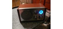 poste de radio ( bois et métal )