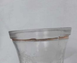 Ancien Vase En Verre Moulé Décors Dorés Et Dessins Forêt 