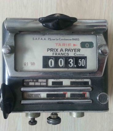 Compteur de taxi ancien SAFAA