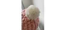 Bonnet vintage en grosse laine rose.