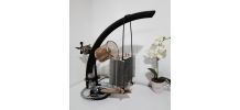 Lampe à poser recyclage déco artisanale "Vélo-moteur"