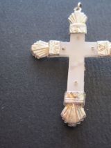 1 Belle croix ancienne embouts en argent 