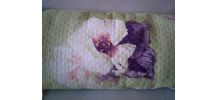Coussin en tissu floral 