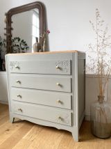Commode vintage