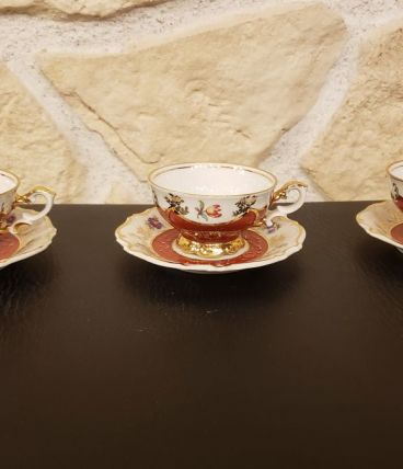 3 tasses + soucoupes Porcelaine BAVARIA motif fleurs