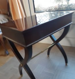table de chevet en bois verni