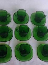 Set d assiettes / tasses a cafe / coupelles vereco arcopal v