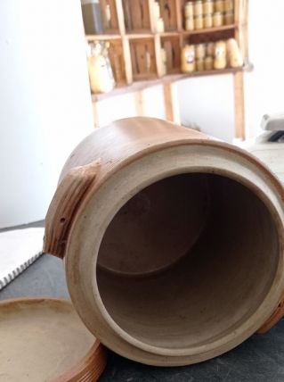 Ancien pot en grès avec couvercle tbe