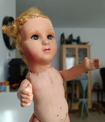 Ancienne poupée 
