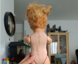 Ancienne poupée 