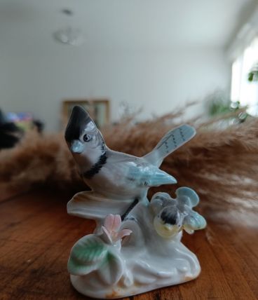 Ancien oiseau en porcelaine 