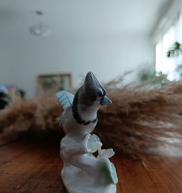 Ancien oiseau en porcelaine 