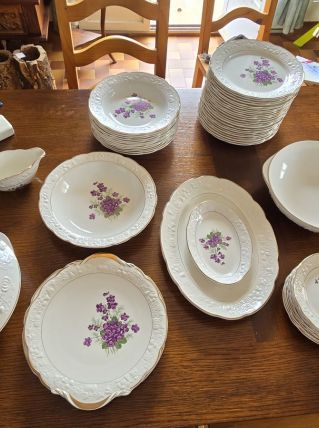 Service en porcelaine Digoin et Sarreguemines