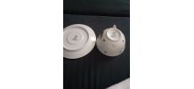 Ancienne tasse et sous tasses porcelaine