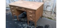 Bureau de ministre en chêne massif brut