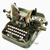 Machine à écrire ancienne OLIVER 9