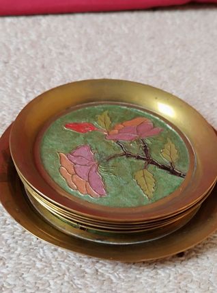Coupelles sous verres vintage laiton émaillé 