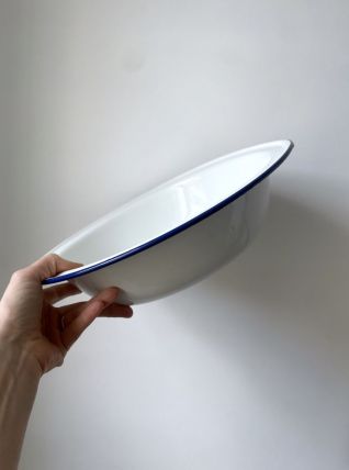 Ancienne Bassine en tôle émaillée blanche avec liseré bleu