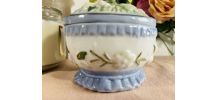 Sucrier ou bonbonnière motifs fruits en porcelaine. Vintage 