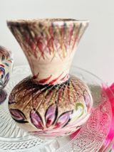 Deux petits vases en faïence de Rochefort -en-Terre signé Le