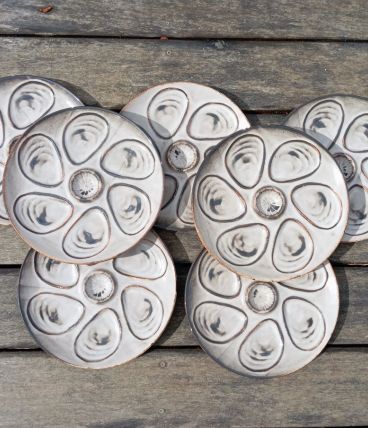 7 assiettes huîtres Vallauris de G. Hoffman