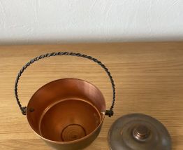 Mini chaudron en cuivre vintage avec anse et couvercle