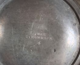 Théière étain forme lampe Aladin déco