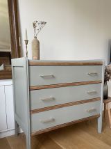 Commode vintage
