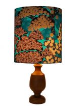 Lampe vintage pied en bois et abat-jour ovale imprimé