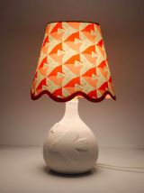 Petite lampe avec pied en céramique finition mate et abat-jo