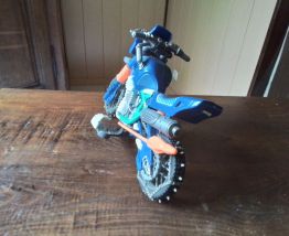 Moto neige action man  artic