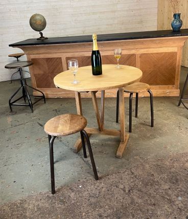 Petite table de vendanges en chêne 