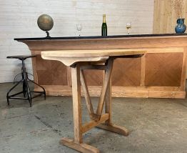 Petite table de vendanges en chêne 