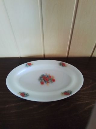 Plat de service arcopal 