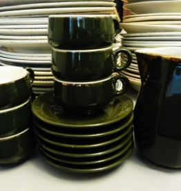 ensemble pour jch1953 service assiettes et café