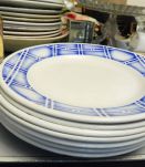 ensemble pour jch1953 service assiettes et café